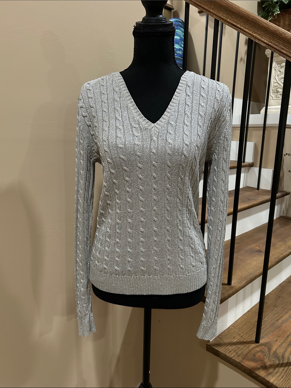 Ralph Lauren Silver SHIMMERY  Cable-Knit V-Neck silk poly metallic Sweater